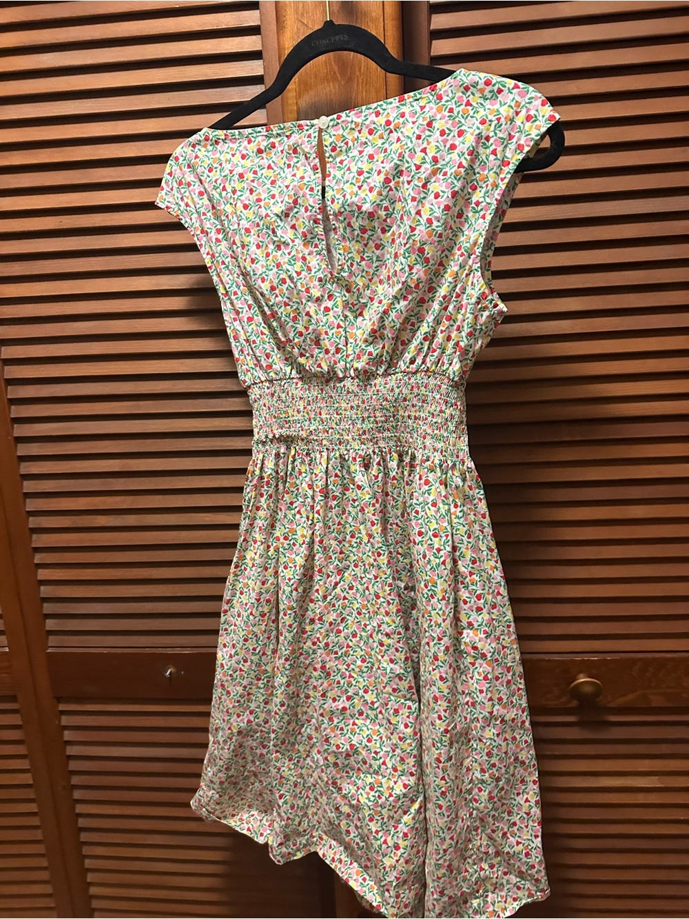 Kate Spade New York Floral Smocked Waist Dress – Size Medium 🌸🍋 - Picture 3 of 5